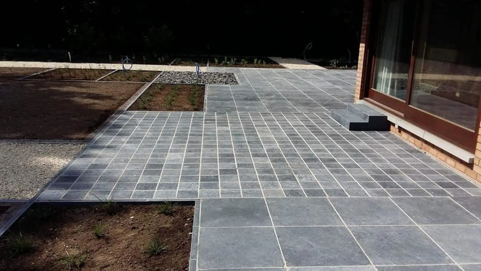 Terras aanleggen op maat — Lumen bv