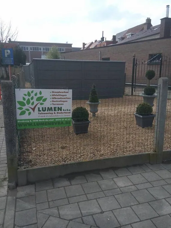 Betonnen afscheiding door Lumen bv