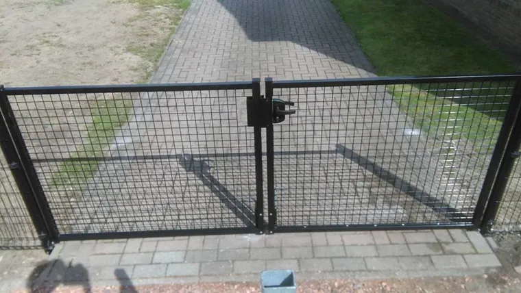 Betonnen afscheiding door Lumen bv